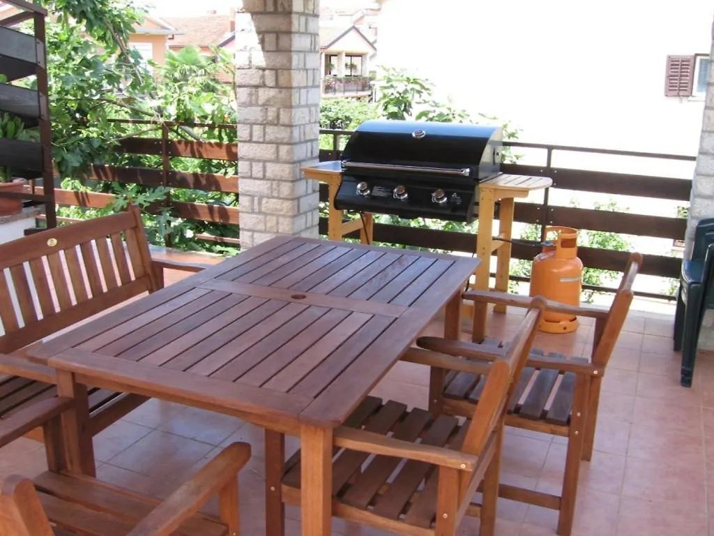 Ferienwohnung In Umag Mit Terrasse, W-Lan, Waschmaschine 853-3 0*,  Croatia