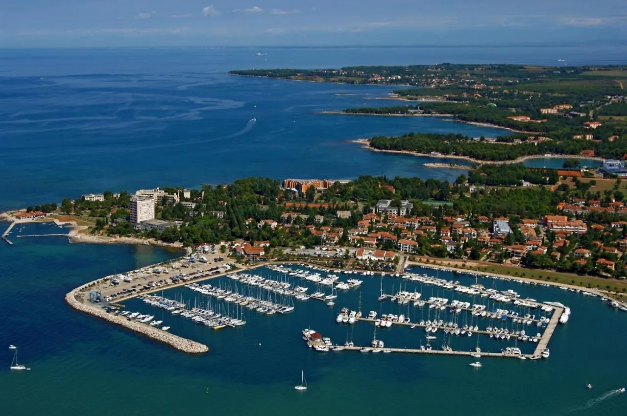 아파트 Ferienwohnung In Umag Mit Terrasse, W-Lan, Waschmaschine 853-3 크로아티아