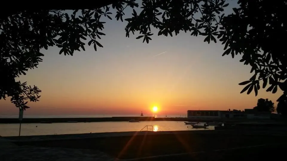 Apartment Ferienwohnung In Umag Mit Terrasse, W-Lan, Waschmaschine 853-3